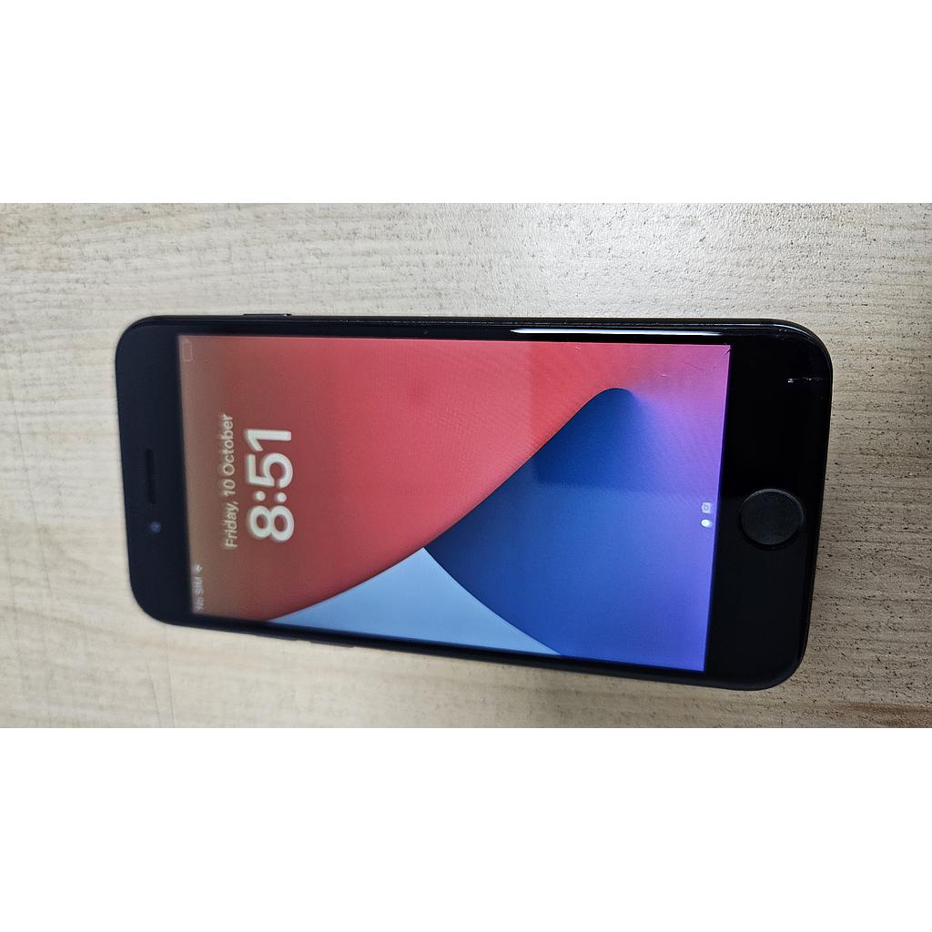 Apple iPhone 8 Used B 64GB - 81% (Cracked Touch Screen)